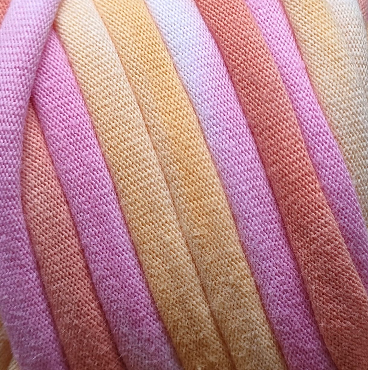 Gulera Tshirt GTYM15 Pink Yellow Orange